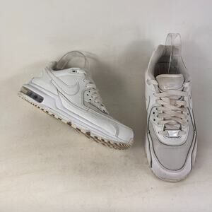 Nike air max 90 youth unisex size 7 Y triple all white athletic shoes sneakers